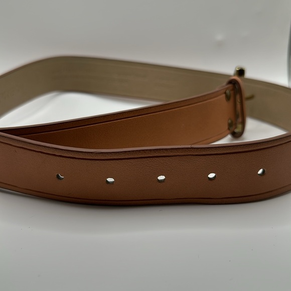 Express vegan leather brown belt with brass hardware - Picture 6 of 6